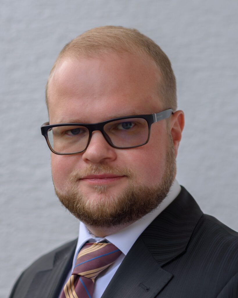 Dr.-Ing. Mikhail Kovalev